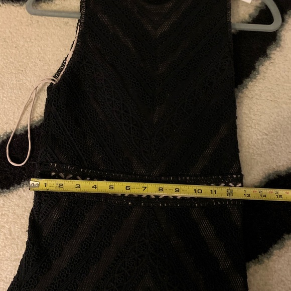 Alice and Olivia Azita Black Dress - like new - Picture 6 of 6